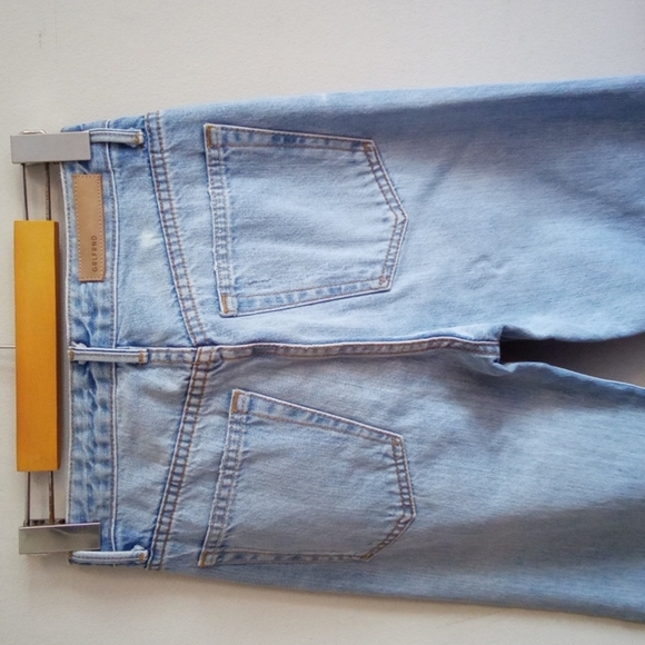 BNOT  Grlfrnd Mica cropped **missing one button - Picture 6 of 8